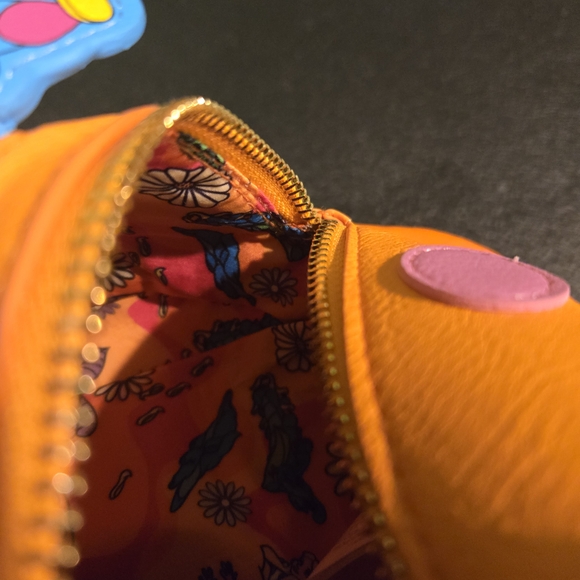 StitchShoppe Loungefly Alice In Wonderland CaterpillerMushroom CrossbodyBag NWOT - Picture 9 of 15